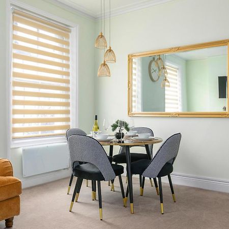 Apartmán Cosy Flat 5 Min From Holland Park Station! Londýn Exteriér fotografie